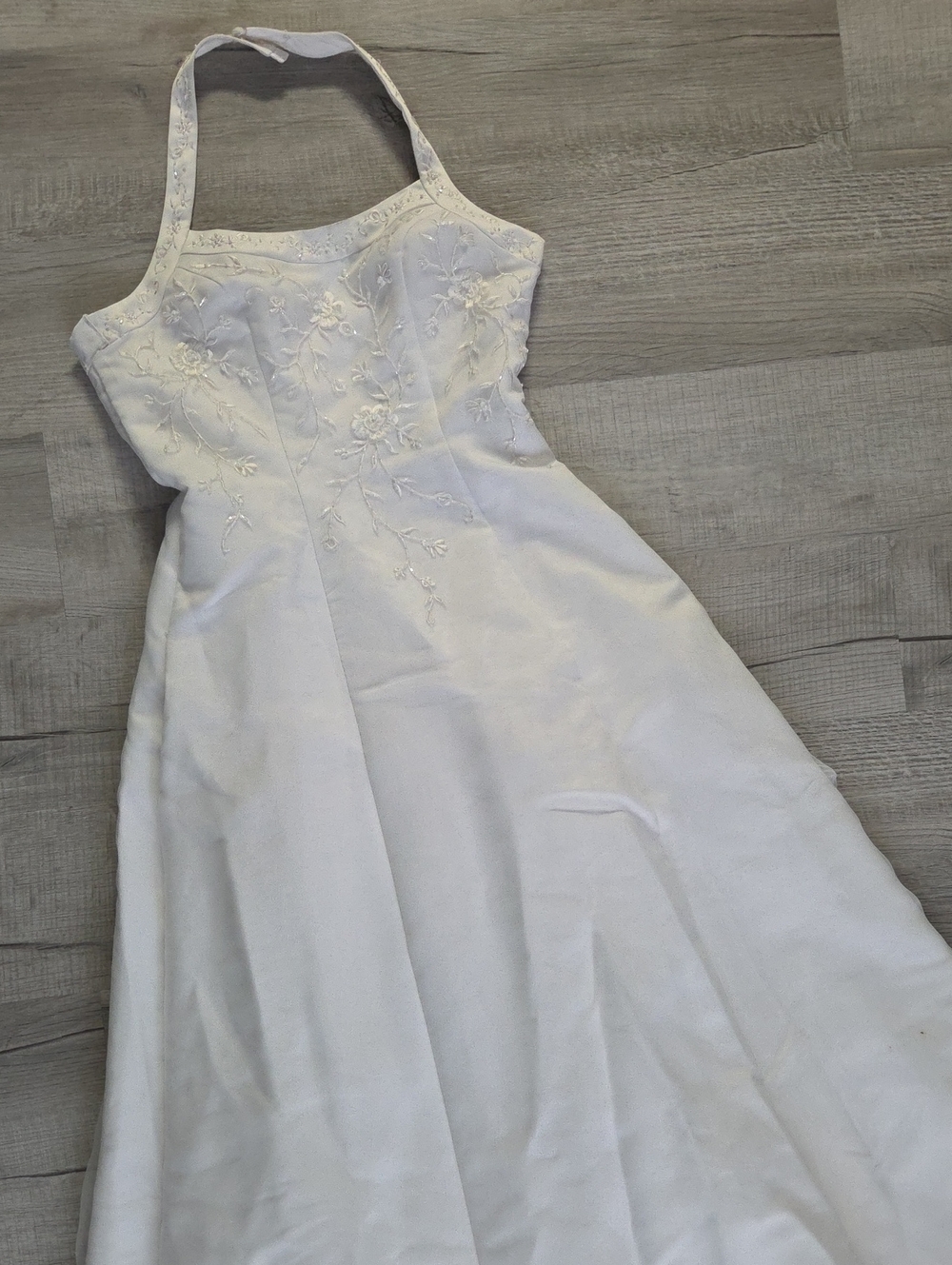 David's Bridal White Floral Embroidered Halter Wedding Dress Size 8 See Descript